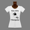 T-Shirt slim moulant pour femme - Fière d'être Fribourgeoise - Frontières 3D et Vache