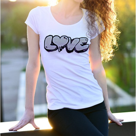 Women's fashion T-Shirt -  LOVE graffiti