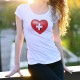 T-Shirt mode dame - Coeur rouge avec la croix suisse, drapeau suisse