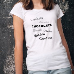 Cookies, Biscottes, Chocolats, Biscuits, Pralinés, Tartelettes, Gaufres ✿ T-Shirt dame illustré des mots plein de douceurs