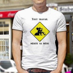 Men's T-Shirt - Tout travail mérite sa bière