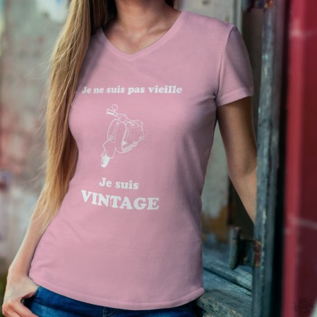 T-shirt coton Dame - Vintage Vespa, scooter italien de légende et texte humoristique "Je ne suis pas vieille, je suis vintage"