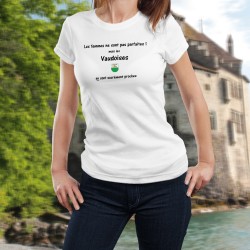 Women's slinky T-Shirt - La femme Vaudoise presque parfaite