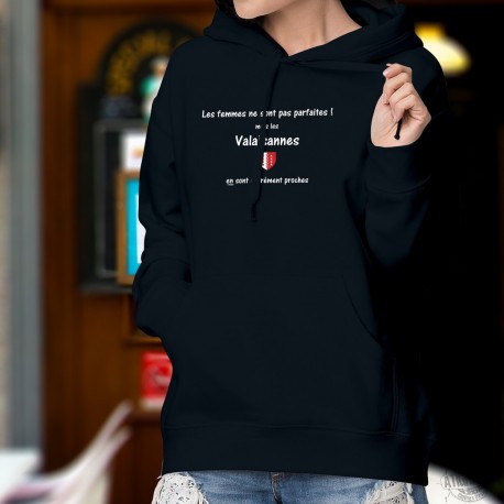 Cotton Hoodie T-Shirt - Valaisanne, la femme presque parfaite ❤