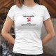 Women's fashion T-Shirt - Une jurassienne remplit son VERRE aussi vite que possible ❤